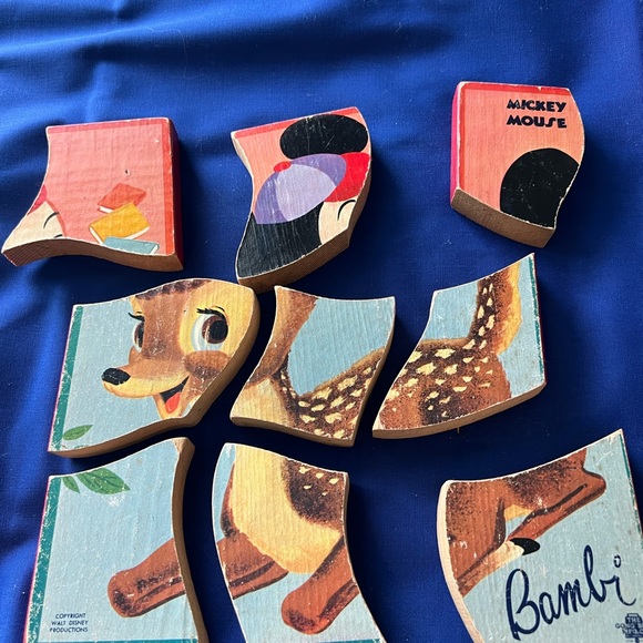 Vintage 1960’s Disney Mickey/Bambi wooden puzzle - Picture 5 of 6
